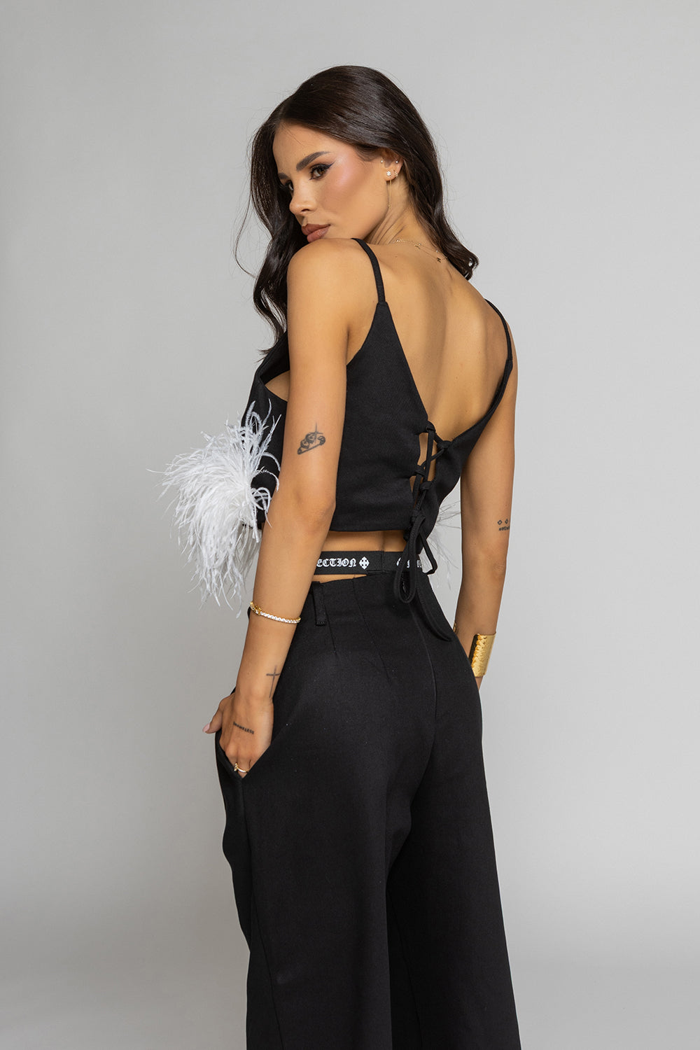 Top Nikole 5981